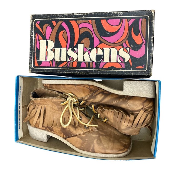 1960s Mod NIB Brown Leather Swirl Design Fringe Ankle Boots / Women’s 6M - Picture 5 of 6